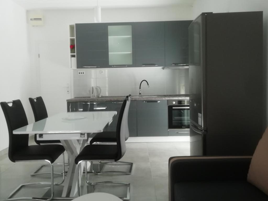 Apartment Zalo Donje Selo na Šolti Exterior foto